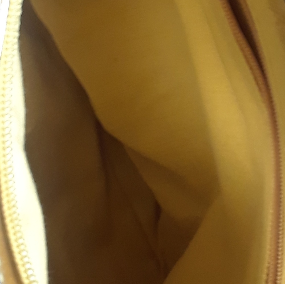 Purse - Picture 6 of 7